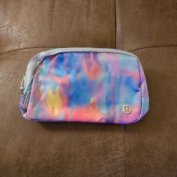 Lululemon NWOT Vapor Tie Dye belt bag - Picture 3 of 5